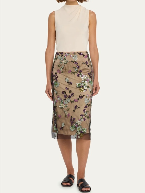 Vince Dresses & Skirts - VINCE Begonia Dewberry Sequin Skirt